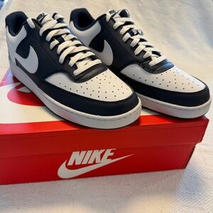 Nike Court Vision Low Sneakers